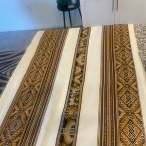 VERY HIGH END WOVEN SOUTHWESTERN TABLE CLOTH 96X54